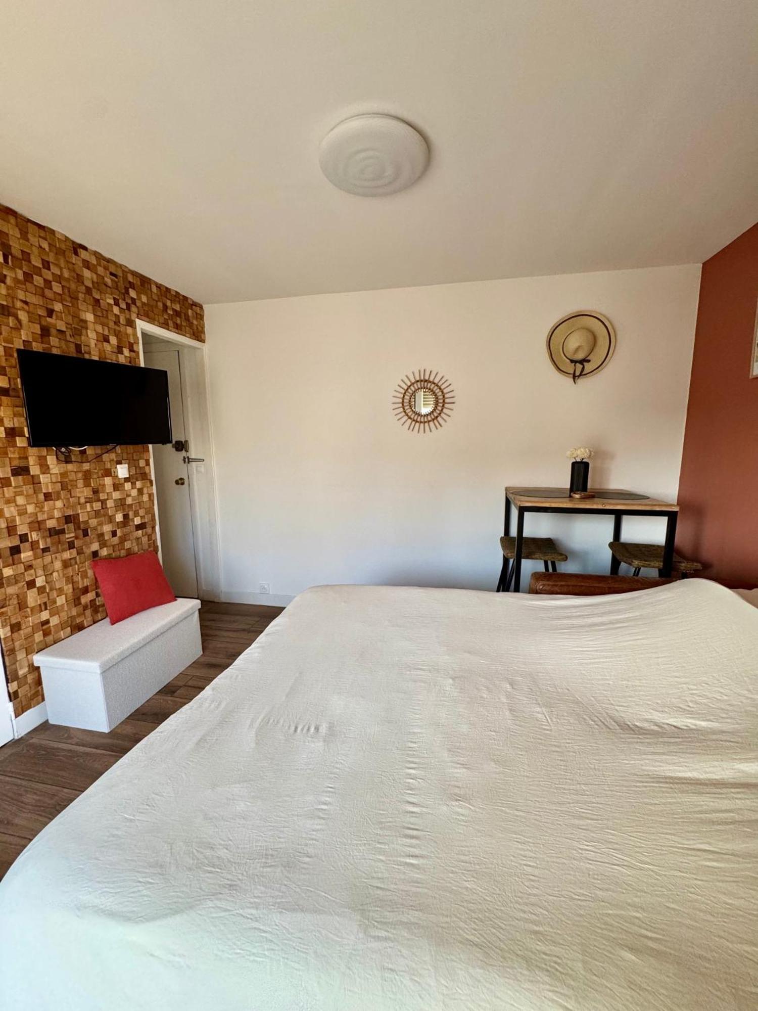 Studio Cosy Proche Plage * Fréjus